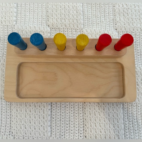 Monti Kids Wooden Peg Box Toy - Picture 2 of 5